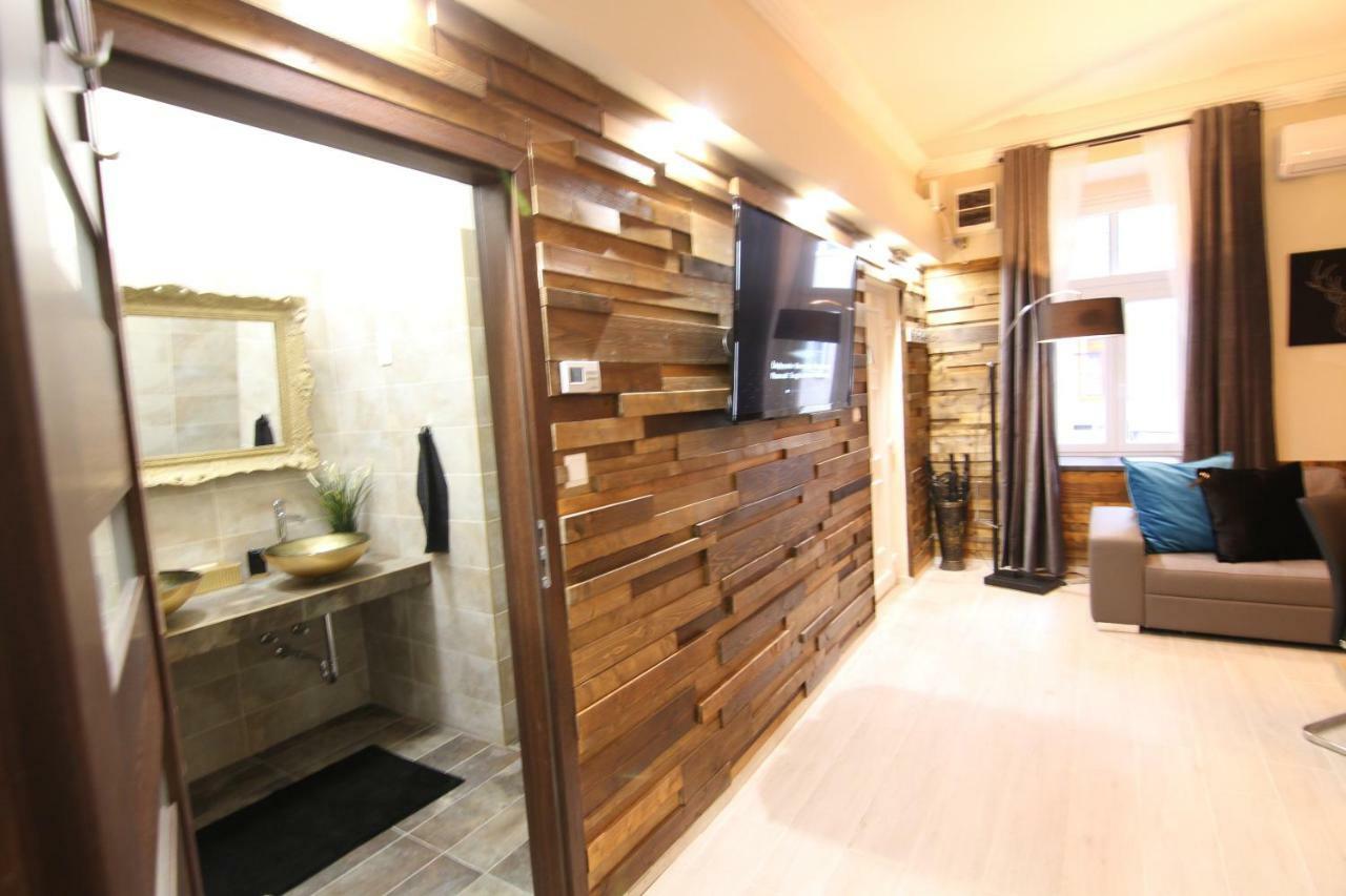 شقة Center Of The Center, The Grand Deluxe بودابست المظهر الخارجي الصورة