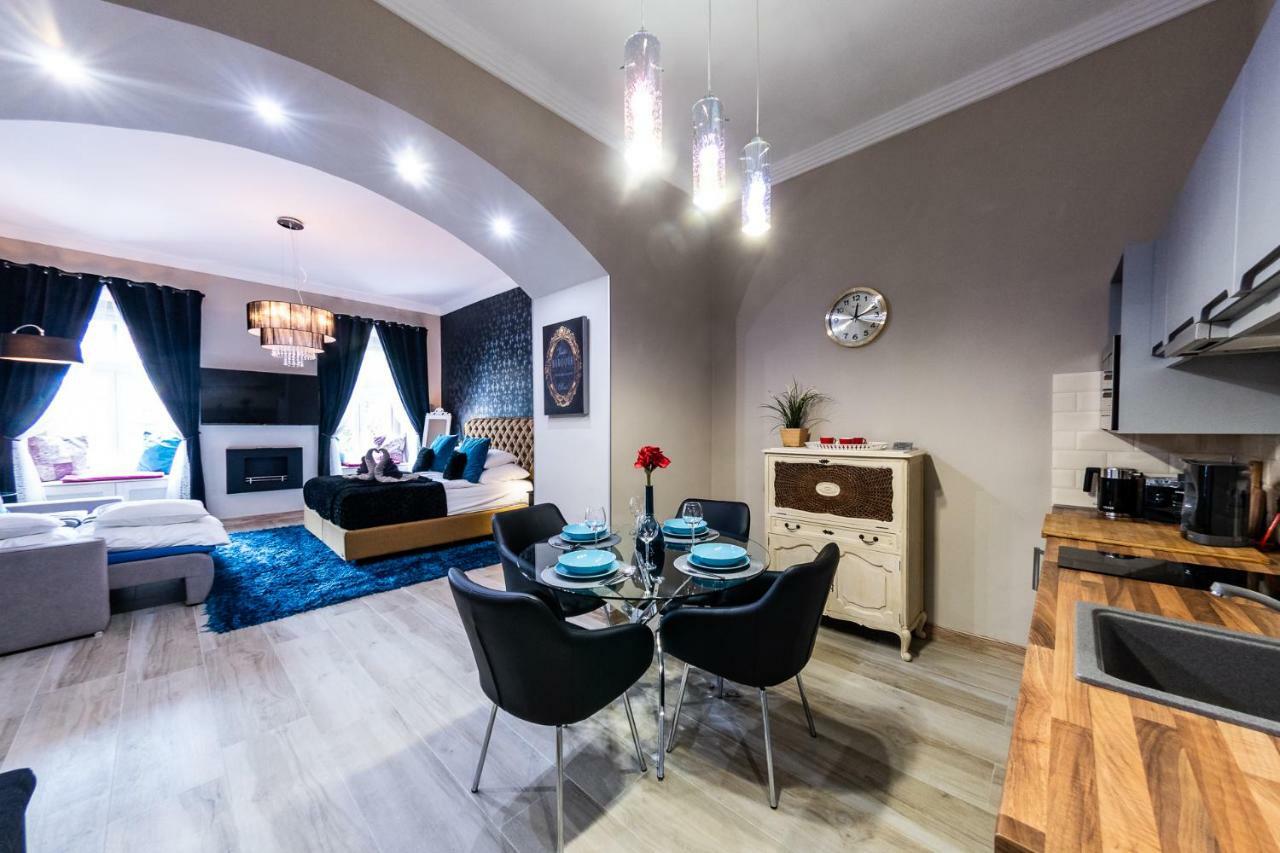 شقة Center Of The Center, The Grand Deluxe بودابست المظهر الخارجي الصورة